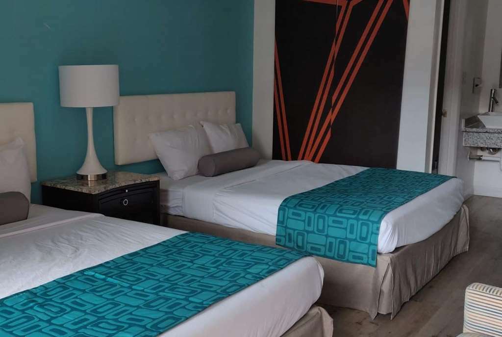 โฮเวิร์ด จอห์นสัน บาย วินด์แฮม รีโน Hotel ห้อง รูปภาพ